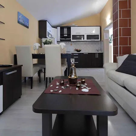 Apartament And Goran