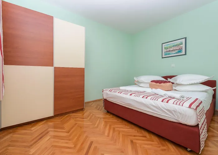 Apartament And Goran