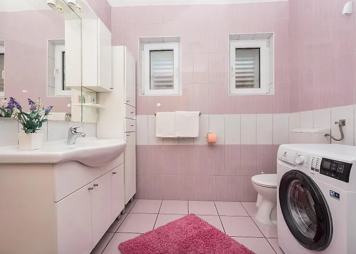 And Goran * Makarska