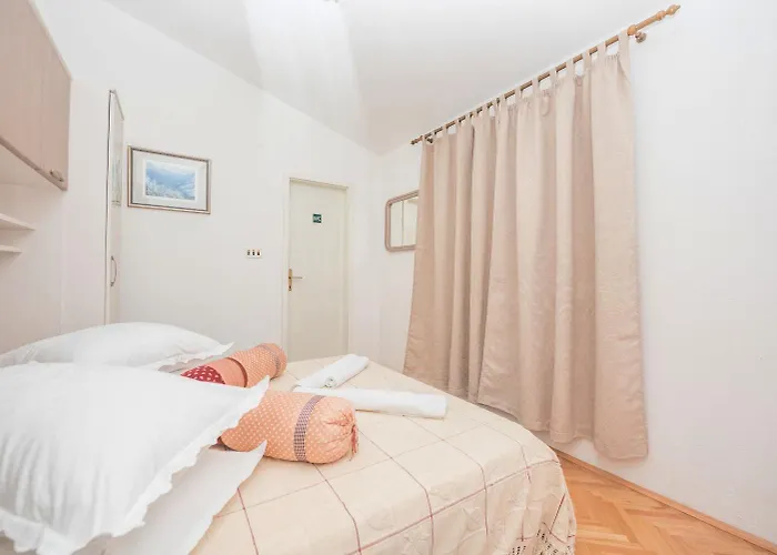 Apartament And Goran *