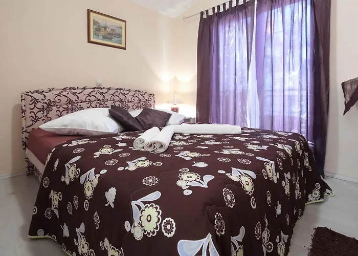 And Goran Apartament *