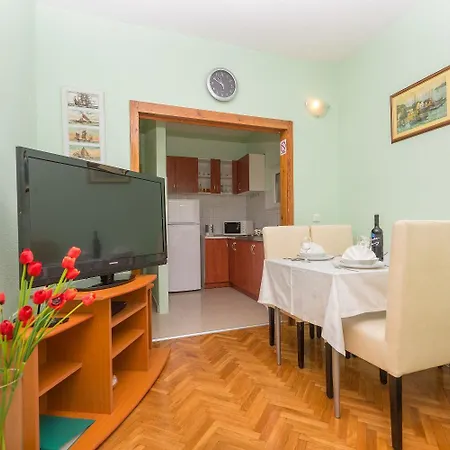 And Goran Apartman Makarska